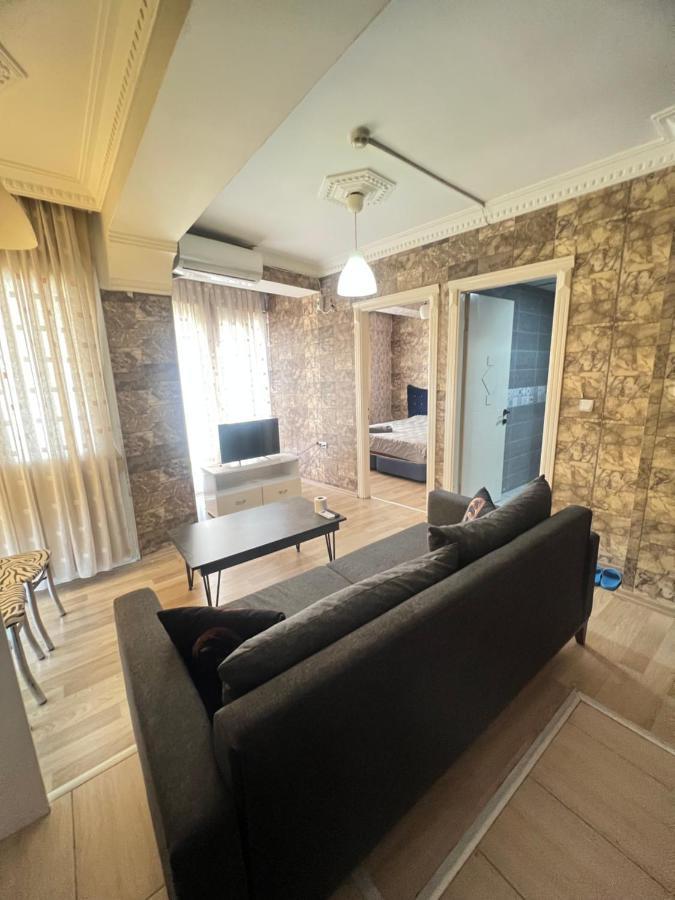 Kizil Apart Buca Bagian luar foto